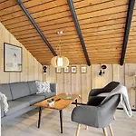 3 Bedroom Cozy In Hébergement de vacances