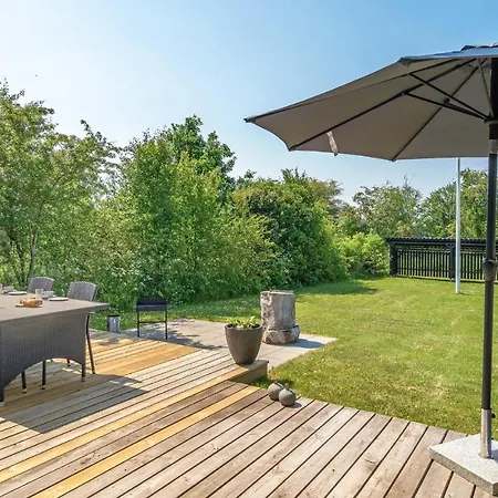 Casa vacanze 3 Bedroom Awesome In *
