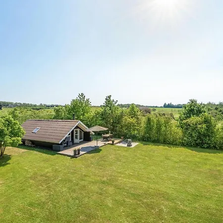 3 Bedroom Awesome In Casa vacanze *