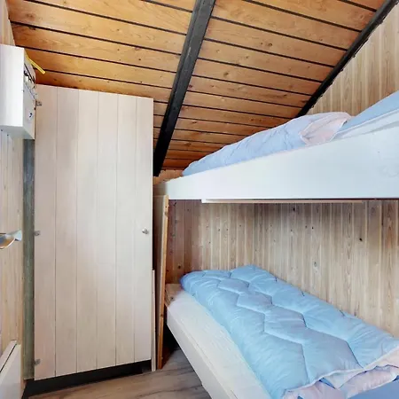 Hébergement de vacances 3 Bedroom Cozy In *